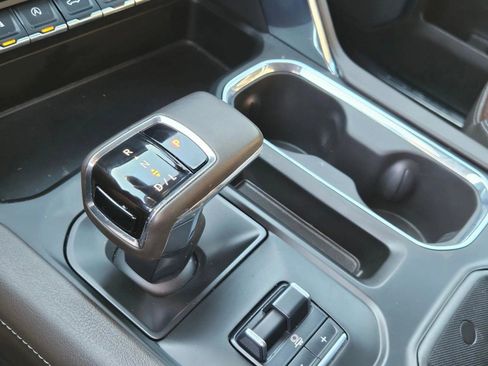 Used 2023 GMC Sierra 1500 Denali RWD image 11