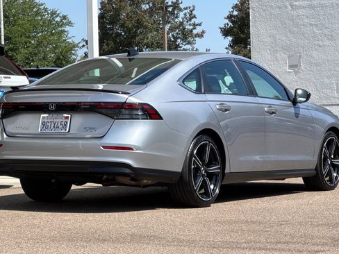 Used 2023 Honda Accord Sport image 8