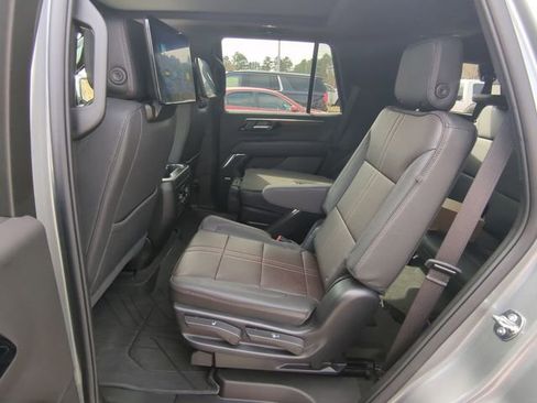 Used 2026 Chevrolet Tahoe High Country image 33