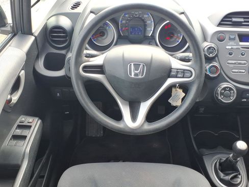 Used 2013 Honda Fit image 5