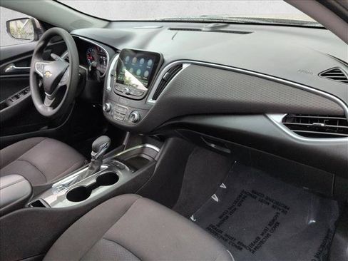 Used 2023 Chevrolet Malibu LT FWD image 20