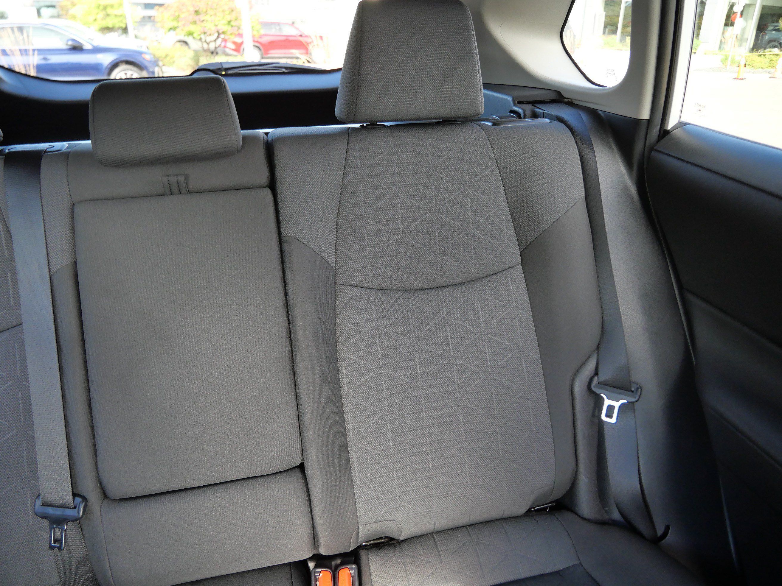Certified 2025 Toyota RAV4 XLE AWD/4WD image 15