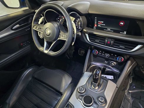 Used 2018 Alfa Romeo Stelvio Ti Sport image 32