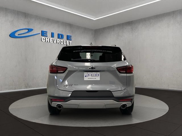 New 2026 Chevrolet Blazer LT w/ Convenience Package AWD/4WD image 7