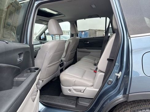 Used 2022 Honda Pilot Special Edition image 32