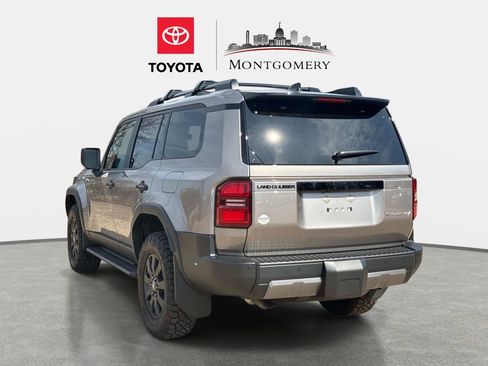 Used 2025 Toyota Land Cruiser w/ Premium Package image 6