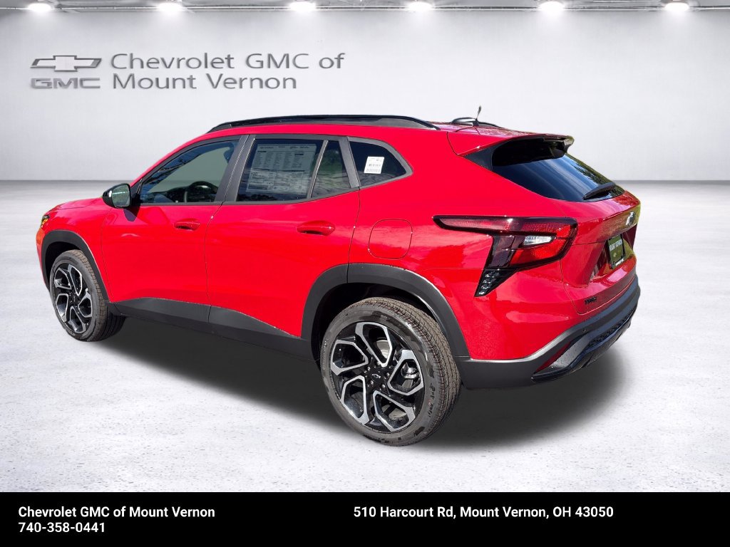 New 2026 Chevrolet Trax RS w/ Driver Confidence Package FWD image 3