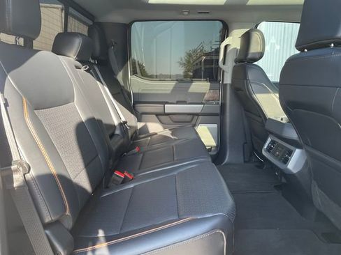 Used 2025 Ford F350 Lariat w/ Chrome Package AWD/4WD image 19