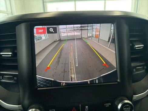 Used 2024 RAM 2500 Big Horn image 21