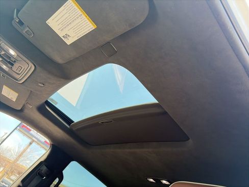 Used 2024 GMC Sierra 3500 Denali Ultimate image 7