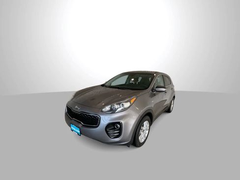 Used 2018 Kia Sportage LX image 4