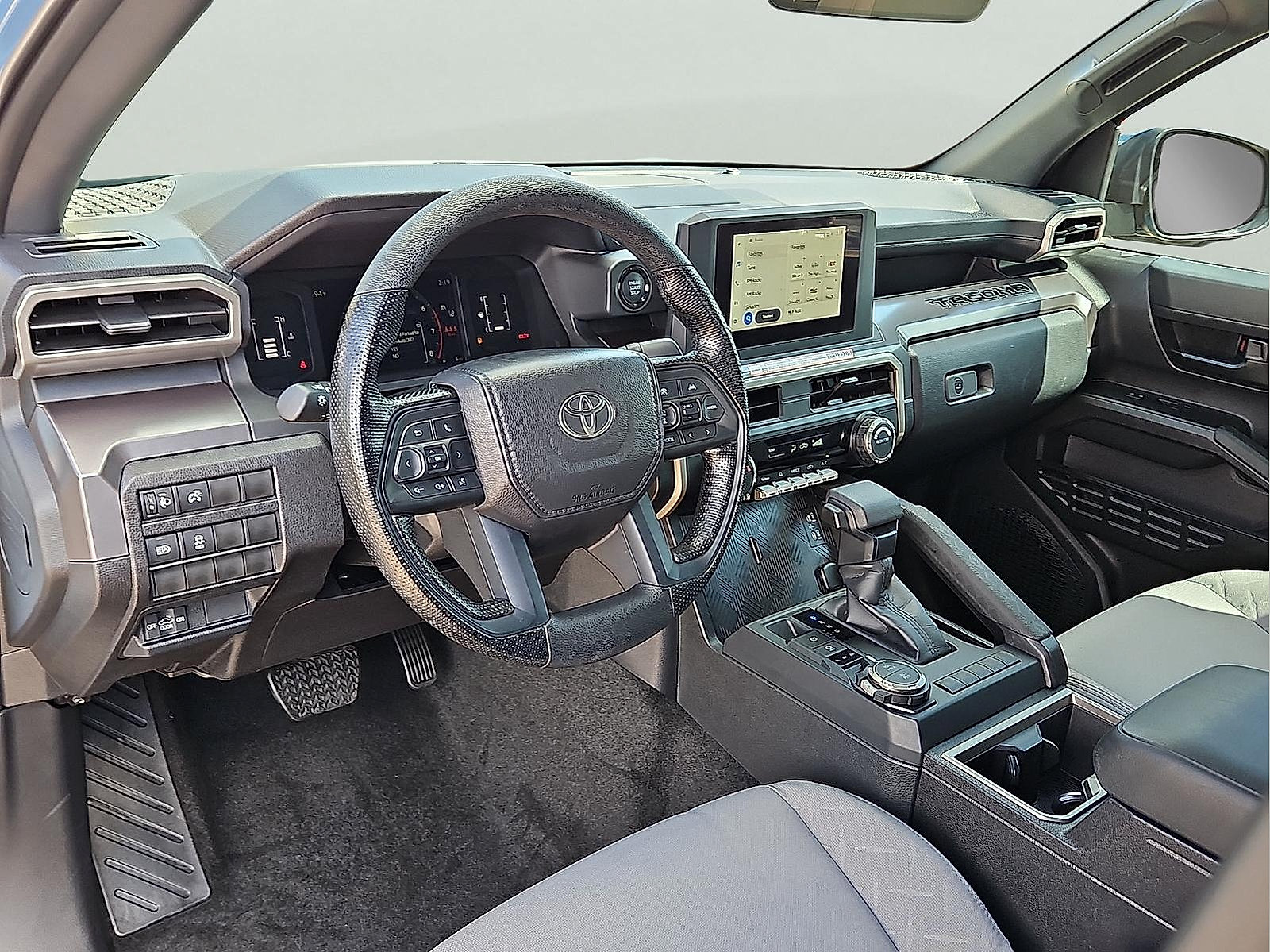 Certified 2026 Toyota Tacoma SR5 AWD/4WD image 12