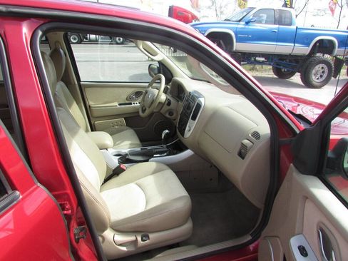 Used 2006 Mercury Mariner 4WD Hybrid image 34