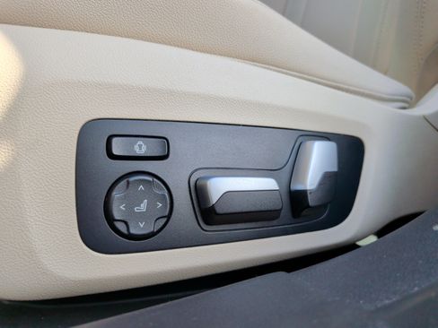 Used 2021 BMW 330i Sedan RWD image 26