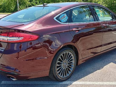 Used 2017 Ford Fusion Titanium image 29