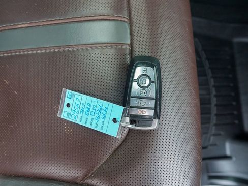 Used 2017 Ford F350 Platinum w/ Platinum Ultimate Package image 34