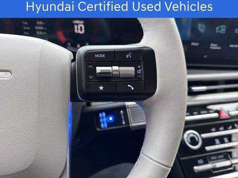 Used 2025 Hyundai Santa Fe SE image 31