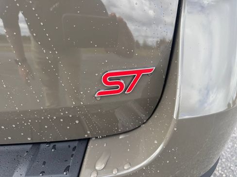New 2026 Ford Explorer ST AWD/4WD image 16