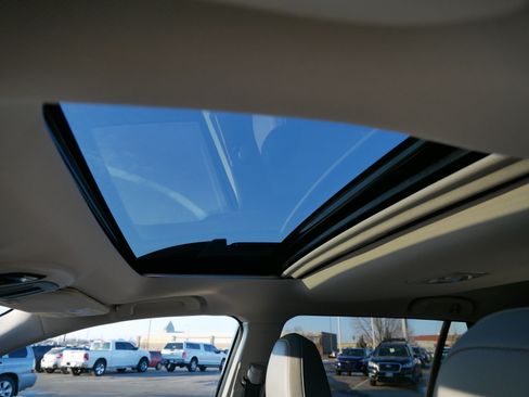 Certified 2025 Subaru Outback Limited image 32