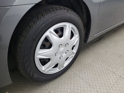 Used 2017 Nissan Sentra SV FWD image 31
