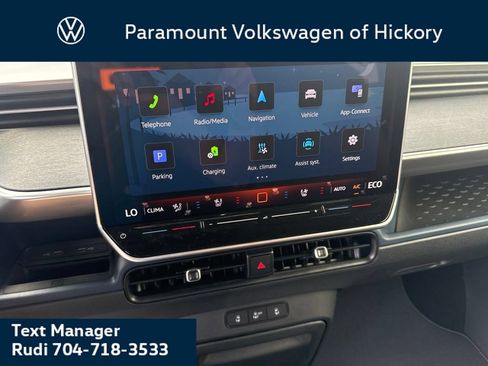 New 2025 Volkswagen ID. Buzz Pro S RWD image 27