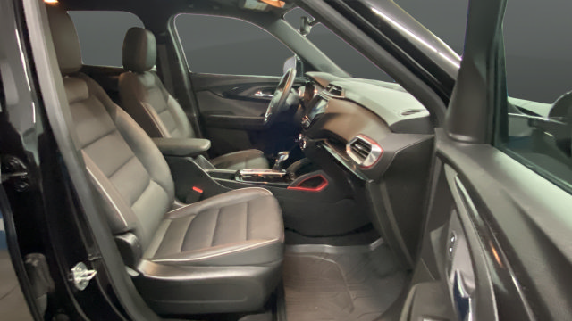 Used 2021 Chevrolet TrailBlazer RS w/ Sun and Liftgate Package AWD/4WD image 25