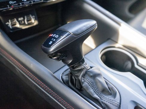 Used 2024 Dodge Durango GT image 21