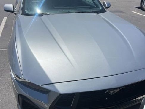 Used 2025 Ford Mustang Premium RWD image 7