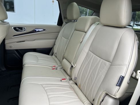 Used 2019 INFINITI QX60 Luxe w/ Sensory Package FWD image 34