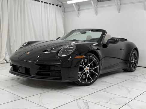 Certified 2026 Porsche 911 Carrera 4S AWD/4WD image 8