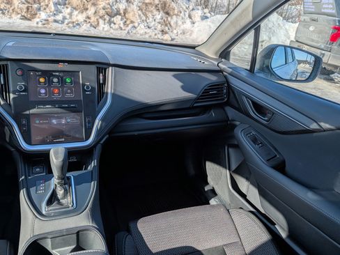 Certified 2025 Subaru Outback image 11