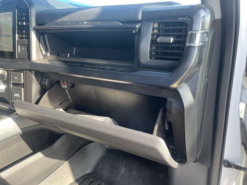 Used 2025 Ford F250 Lariat AWD/4WD image 30