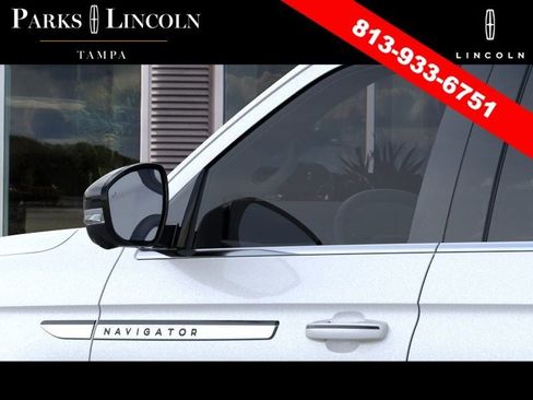 New 2026 Lincoln Navigator Reserve AWD/4WD image 20