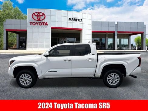 Certified 2024 Toyota Tacoma SR5 AWD/4WD image 4