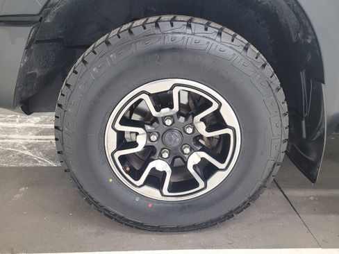 Used 2016 RAM 1500 Rebel w/ Luxury Group image 31