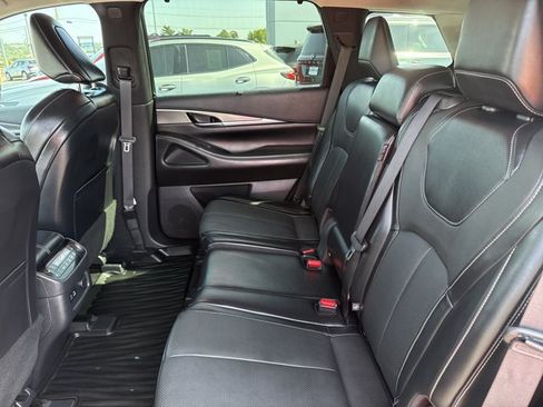 Used 2023 INFINITI QX60 Luxe AWD/4WD image 5