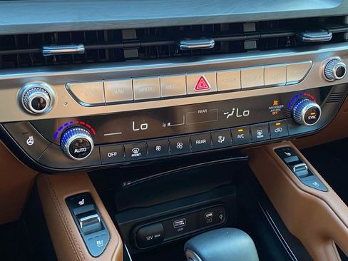 Certified 2024 Kia Telluride EX X-Line image 17