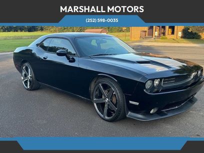 Used 2013 Dodge Challenger SXT