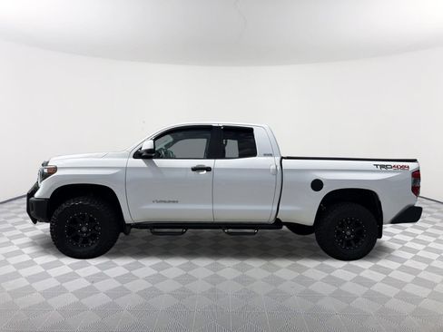 Used 2019 Toyota Tundra SR5 AWD/4WD image 12