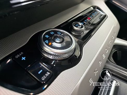 Certified 2025 Ford Expedition Active RWD image 29
