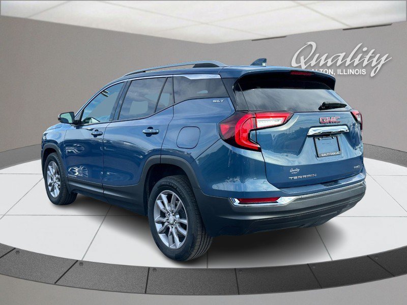 Used 2024 GMC Terrain SLT AWD/4WD image 6