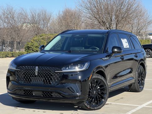 New 2026 Lincoln Aviator Reserve image 2