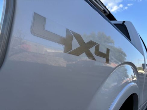 Used 2013 Ford F150 Lariat w/ Luxury Equipment Group image 18