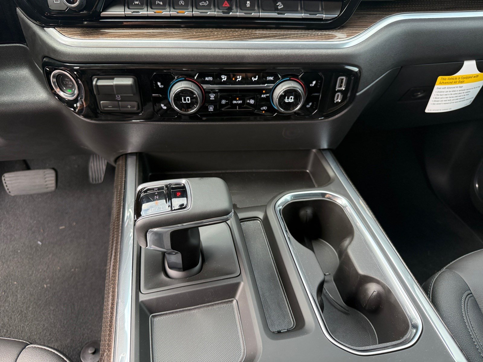 Used 2026 Chevrolet Silverado 1500 LT Trail Boss w/ LT Trail Boss Premium Package AWD/4WD image 21