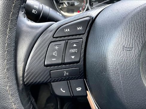 Used 2016 MAZDA CX-5 Touring FWD image 11