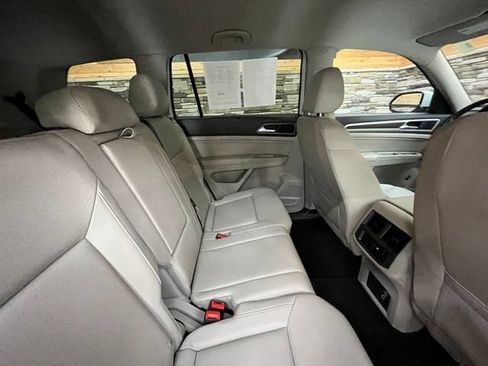 Used 2018 Volkswagen Atlas SE AWD/4WD image 32