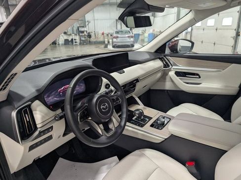 Certified 2025 MAZDA CX-90 Plug-In Hybrid w/ Premium Plus image 15