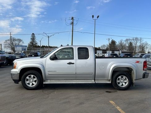 Used 2011 GMC Sierra 1500 SLE w/ Power Tech Package image 6