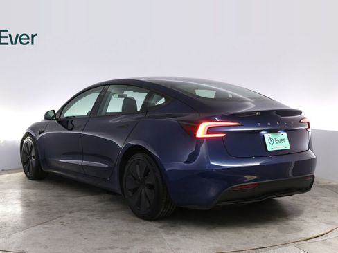 Used 2024 Tesla Model 3 Standard Range RWD image 17