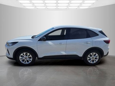 Used 2025 Ford Escape Active w/ Cold Weather Package FWD image 7
